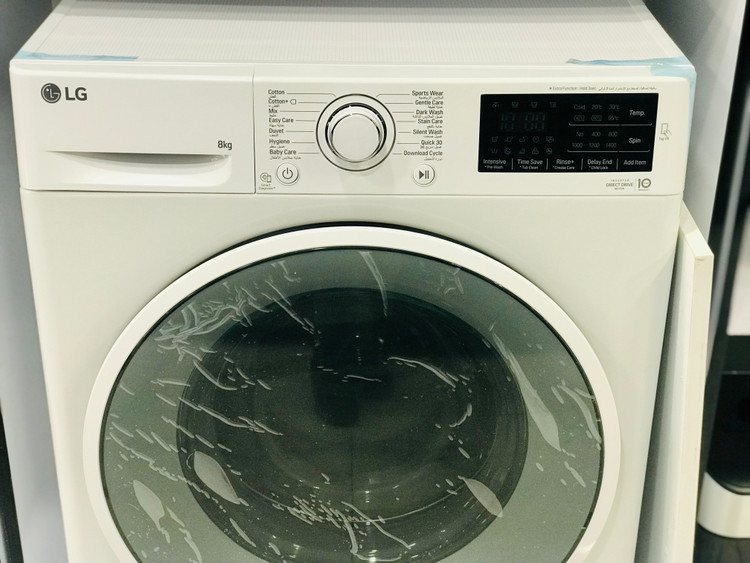ماشین لباسشویی ال جی 8 کیلویی مدل F4J6TNP0W