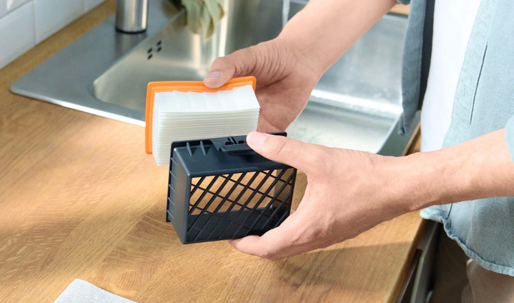 جاروبرقی بوش مدل BGL38GOLD